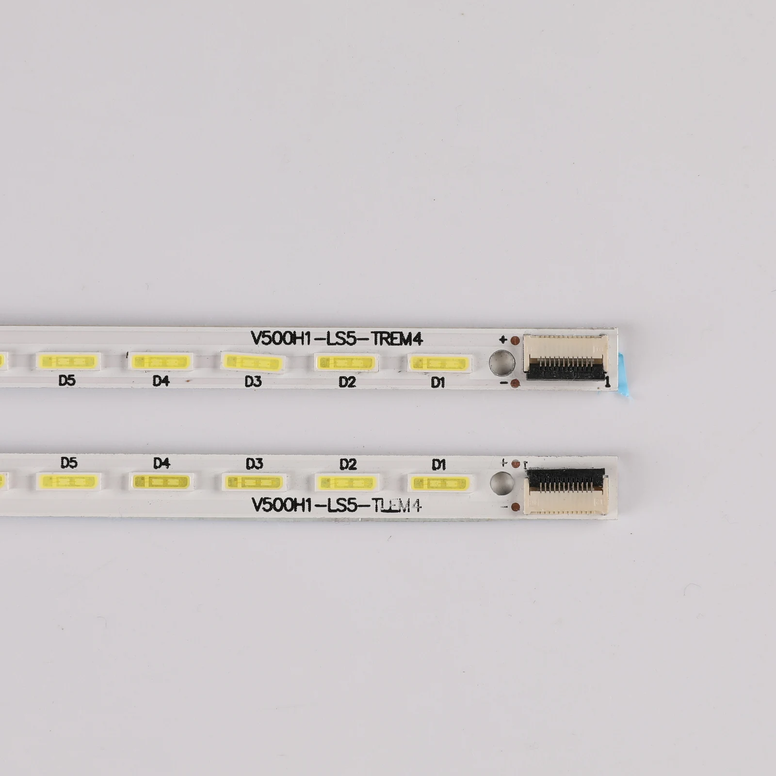 

2 Pieces 4A-D071074 LED strip V500H1-LS5-TLEM4 V500H1-LS5-TREM4 For TCL LE50D8800 L50E5000A L50E5050A LE50D880 L50E5010A