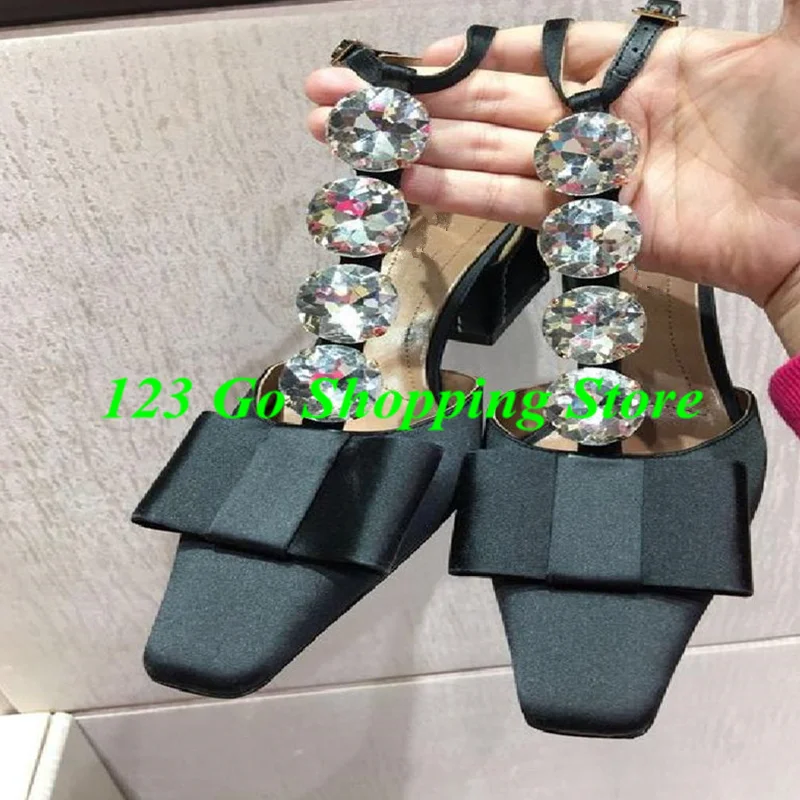 

Shoes Women Big Crystal Embellished Buckle Decor Pumps Bow Tie Med Heel Square Toe Satin Brand Lady Party Wedding Dress Mujer