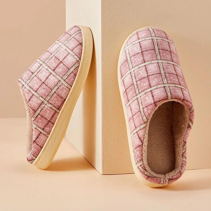 Winter Women House Slippers Casual Plaid Pattern Cotton Plush Shoes Women Warm Non-Slip Comfortable Indoors Flats Women Footwear