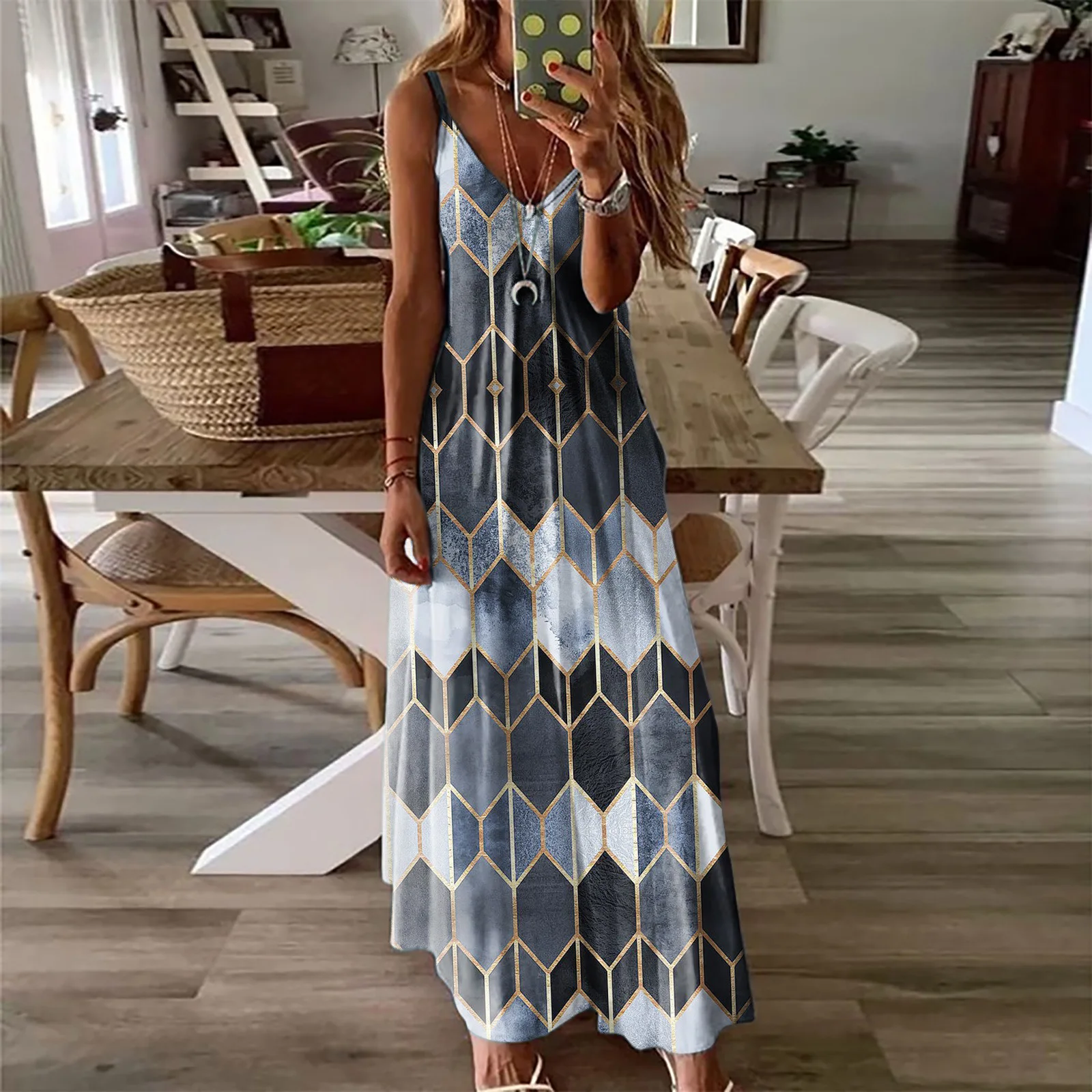 

2021 Summer New Fashion Casual Printed Camisole Long Dress Deep V Neck Sleeveless Women Dresses