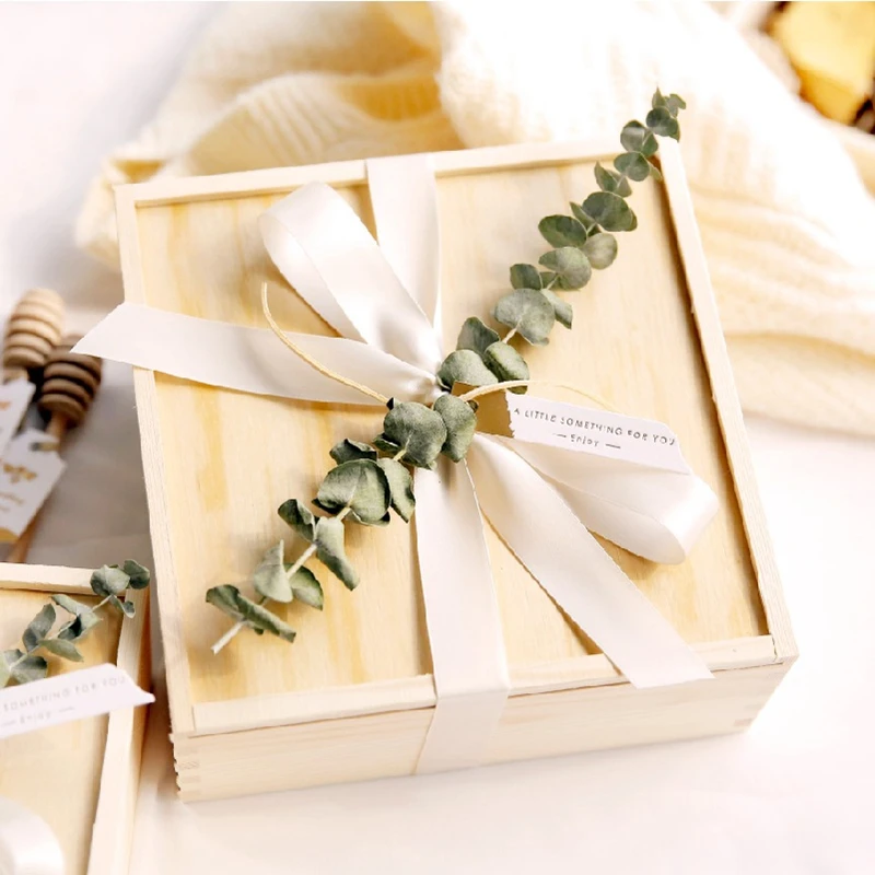 

Cutelife Nordic Wooden Birthday Christmas Wedding Box Wedding Gift Box Can Be Customized Eucalyptus Wedding Hand Gift Wooden Box