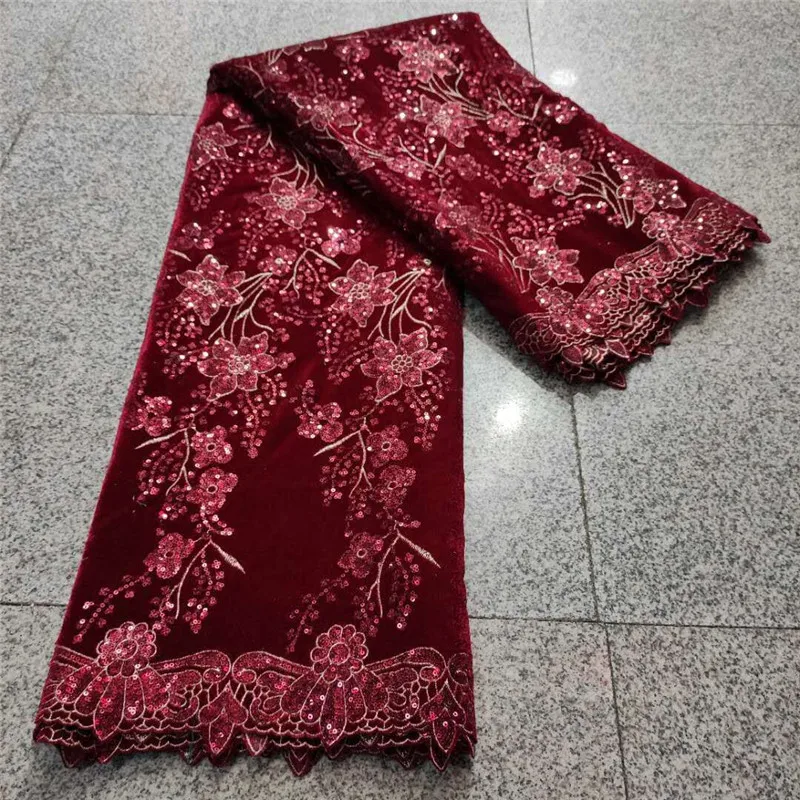 Красного цвета в нигерийском стиле с блестками и бaрхaтныe лeггинсы ткани