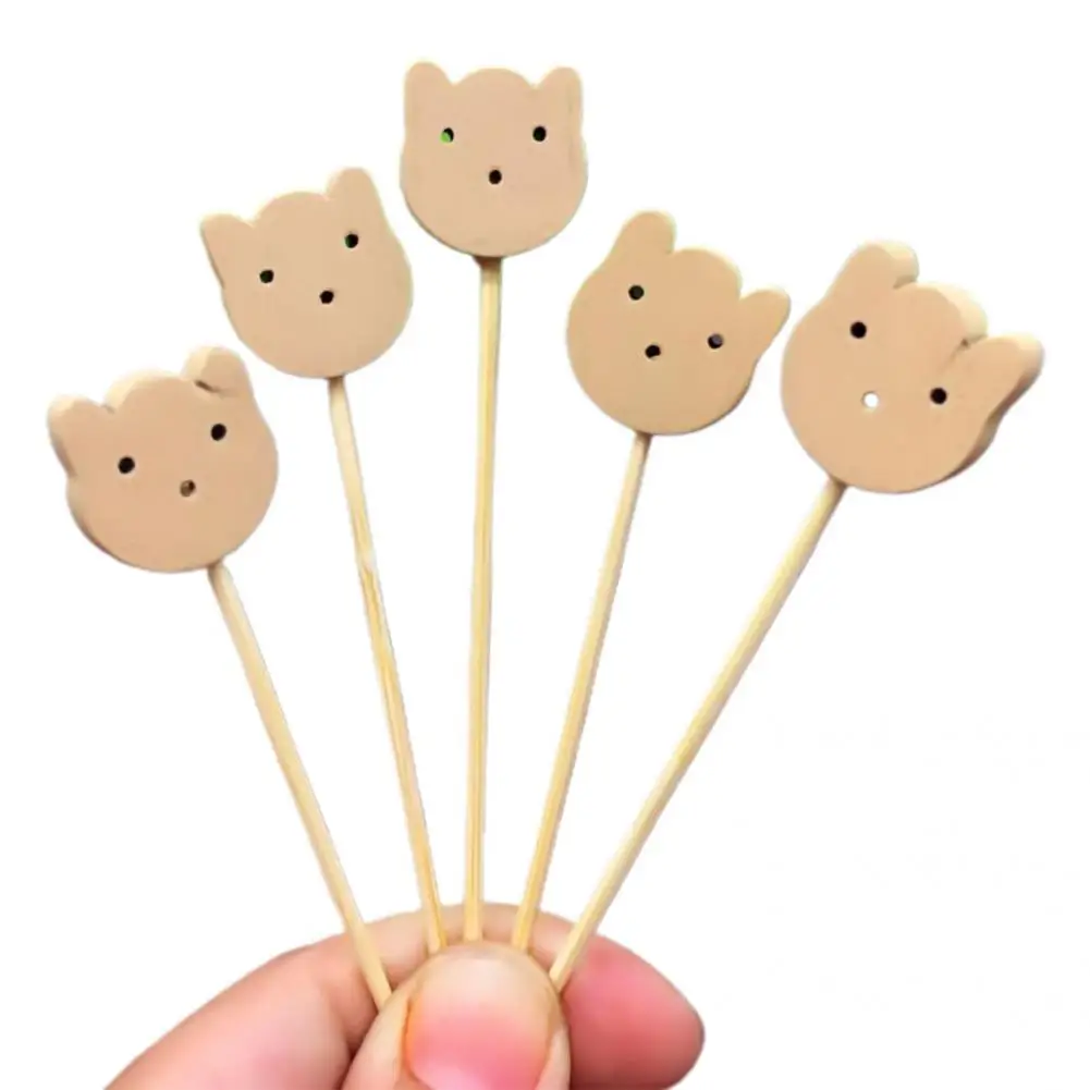 

Attractive 100Pcs Sturdy Cartoon Pattern Cute Cocktail Pick Bamboo Cocktail Toothpick Decorative for Party