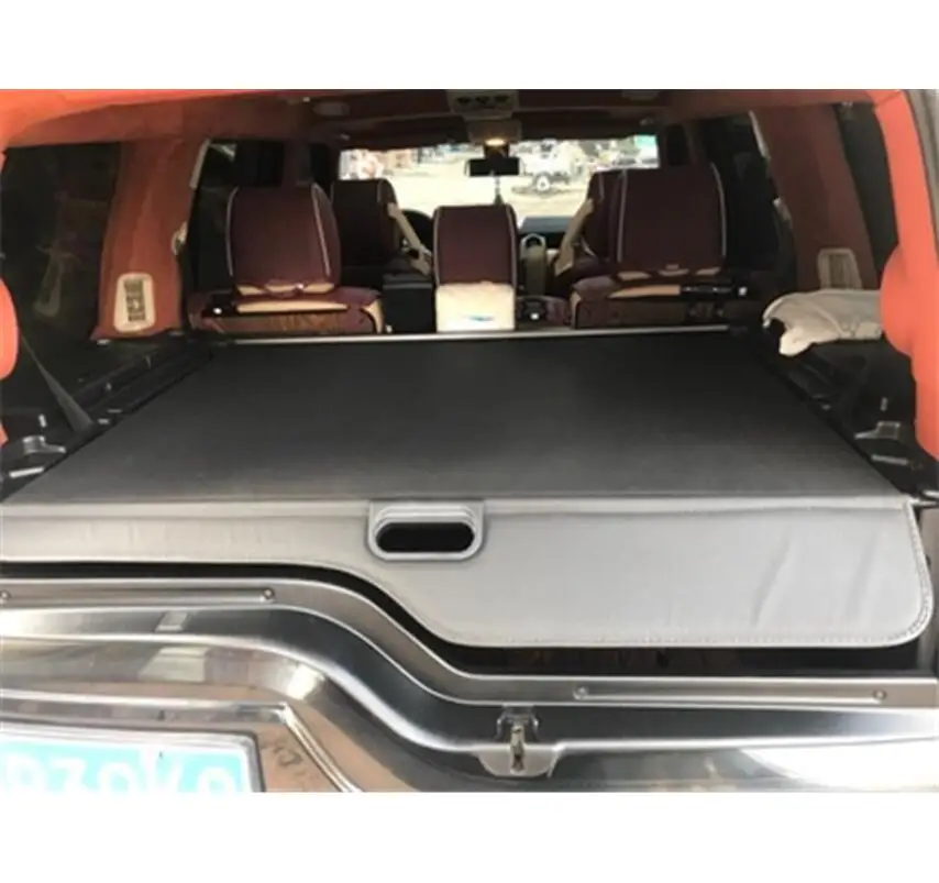 

For Land Rover Discovery 3 LR3 2004-2009 Rear Trunk Security Shield Cargo Cover High Qualit Auto Accessories Black / Beige