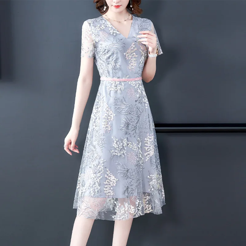 

Lace dress women 2020 new style mesh embroidery medium length slim summer short sleeve