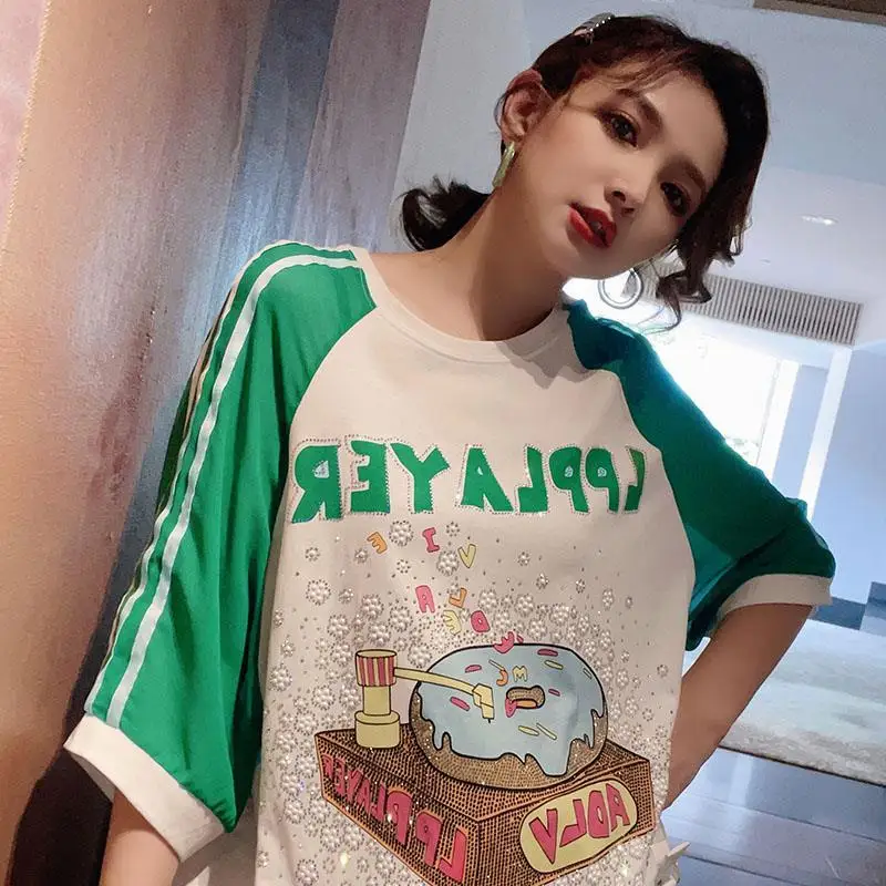 

Лидер продаж, женские футболки с мультяшным принтом, новинка 2021, летняя модная Лоскутная свободная футболка с коротким рукавом и круглым вы...