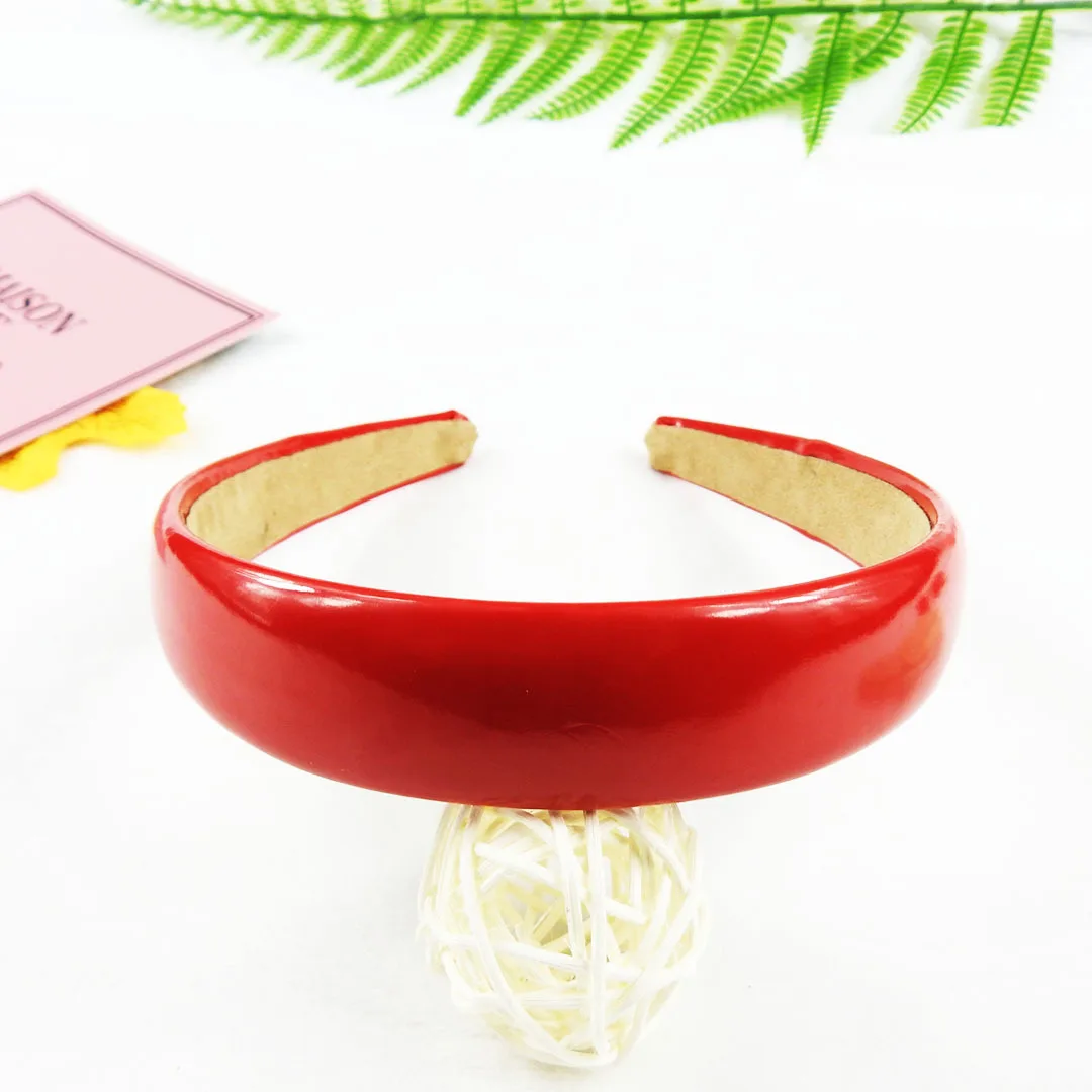 

2pcs Simple and fashionable candy color pu bright leather all-match headband small fresh woman student headband hair accessories