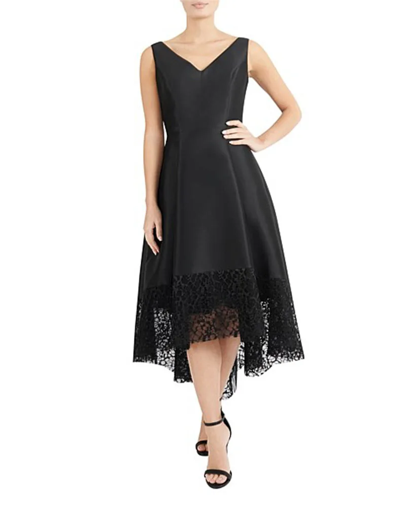 Платье для выпускного вечера черное платье с кружевным подолом V-образным