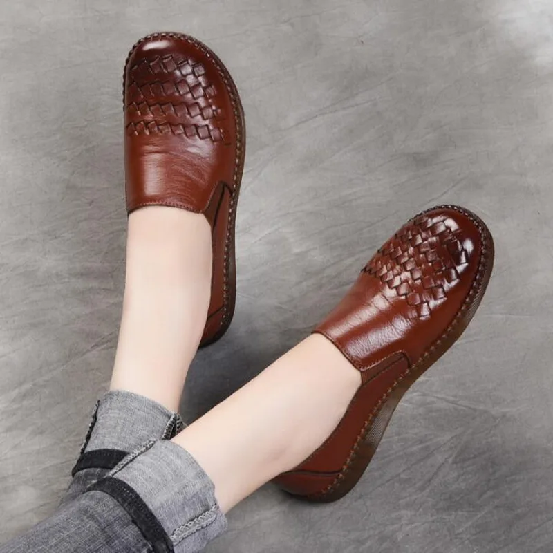 RUSHIMAN 2021 Fashion Loafers Genuine Leather Women Flats Soft Comfortable Casual Shoes handmade Flat Shoes