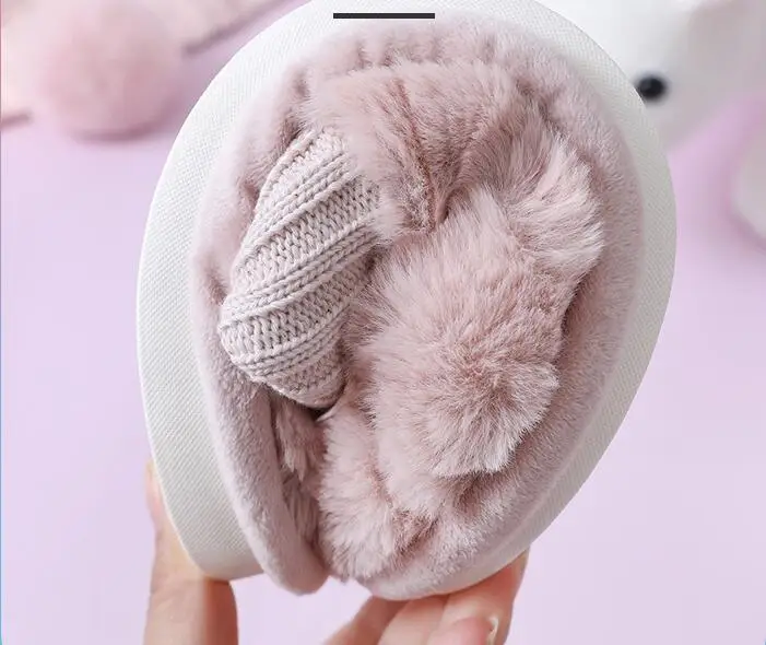 

Women's Slippers Winter Plus Size 37-44 Fur Slides Rubber Indoor Shoes For Girl Plush Suede Keep Warm Female Furry Slippers Home