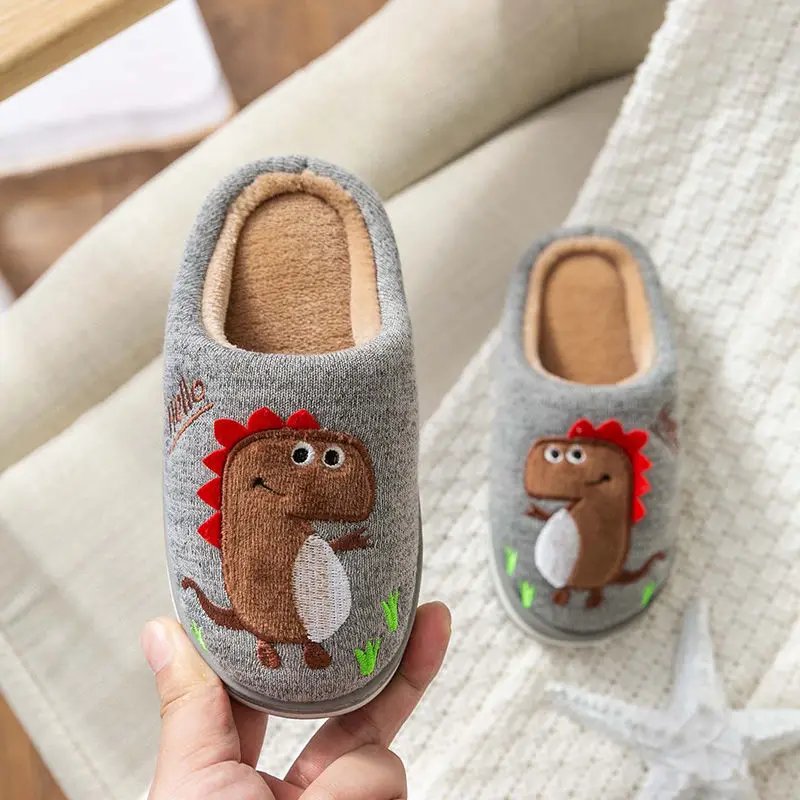 Модные детские зимние тапочки детская обувь для мальчиков и девочек очень мягкие