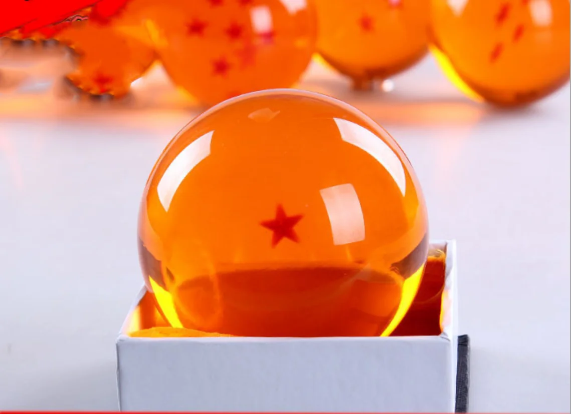 

Free Shipping A Random Crystal Ball Action Figure Toys Dolls