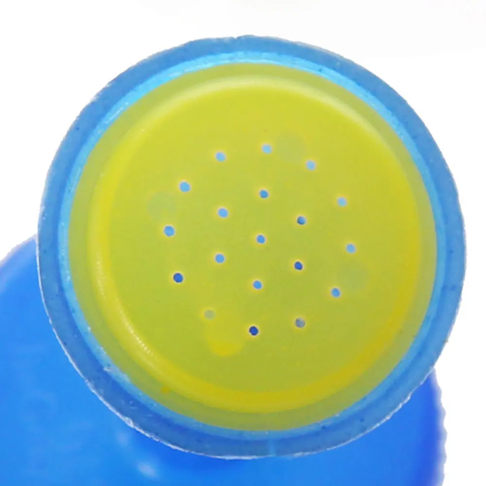 Цветная бутылка пластиковая Удобная крышка для бутылки спринклерная насадка