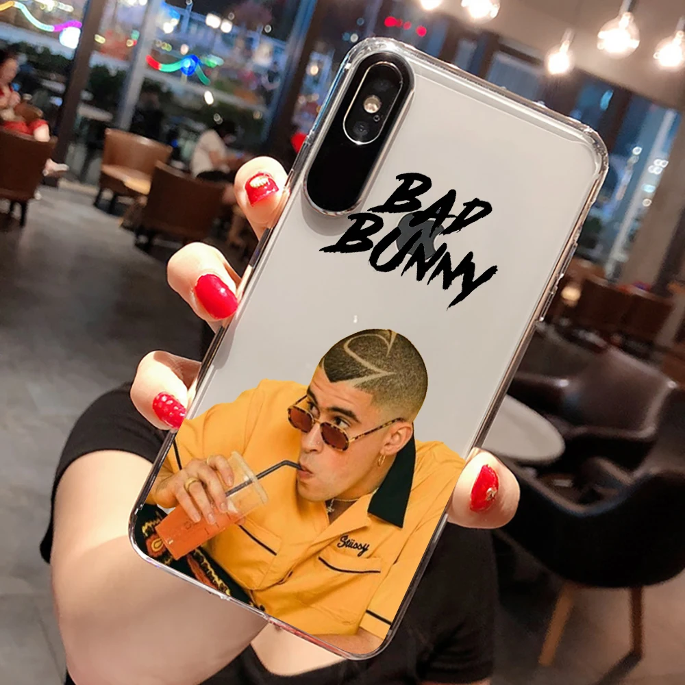 Bad Bunny Transparent soft shell For iphone 11 SE X 7 XR XSMA 11Pro 11ProMax cartoon Cover | Мобильные телефоны и