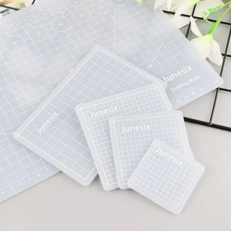 

Translucent Cutting Pad Hand Account Sticker Scraping Compound PVC Multi-Purpose Cutting Pad Rubber Stamp Cutting Board for
