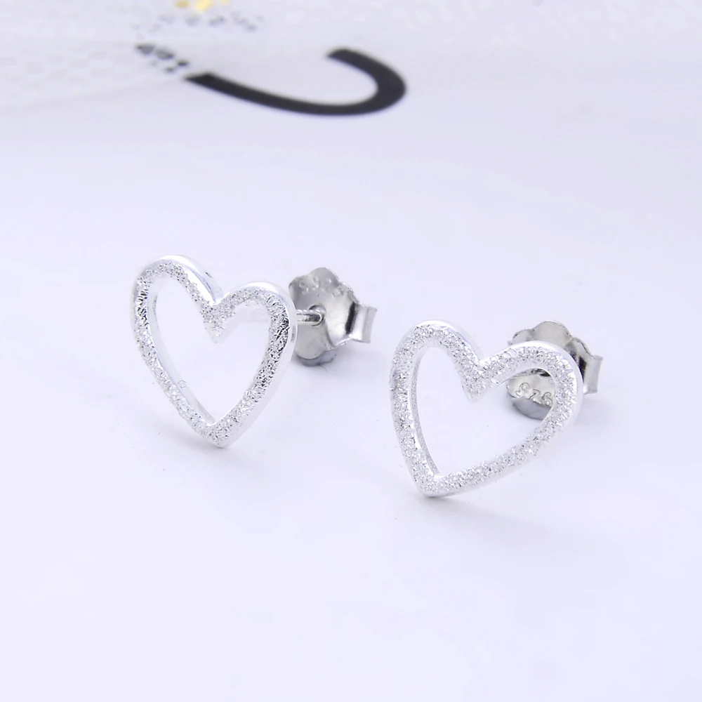Женские серьги-гвоздики из серебра 925 пробы в форме сердца | Украшения и