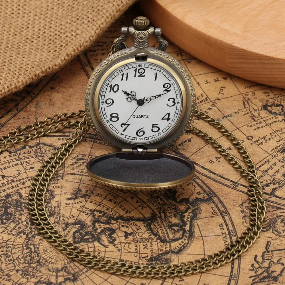 

Retro Old Antique Bronze United States Marine Corps Design Pocket Watch High Quality Necklace Chain Pendant Quartz Watch Gifts