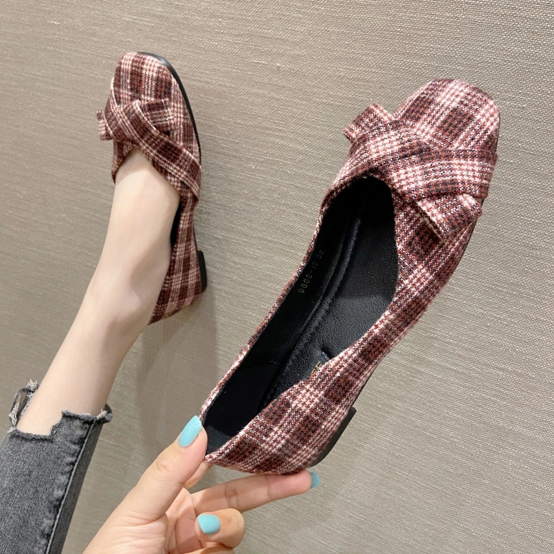 

Women's Shoes