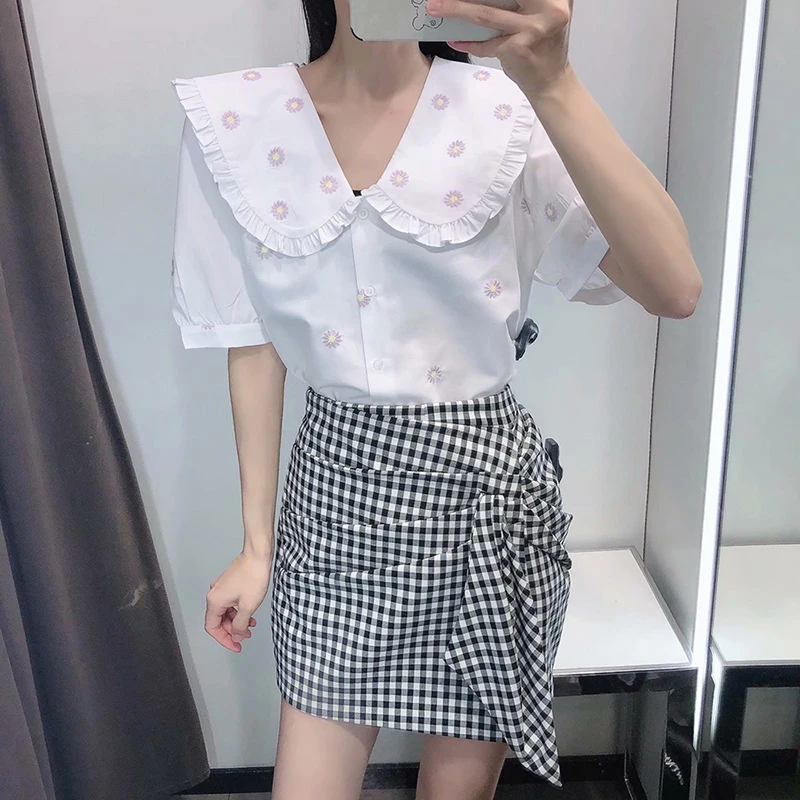 

Embroidery Poplin Blouses Women Sweet Fashion Floral Vintage Short Sleeve Button-Up Shirts Blusas Chic Tops