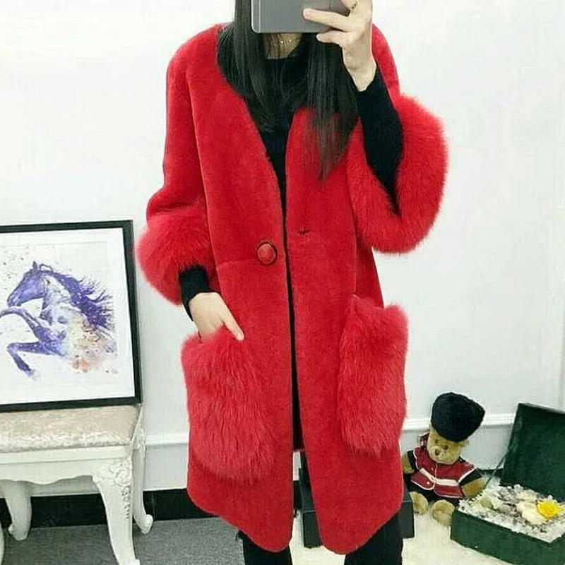 

Winter High Quality Faux Fur Coat Female Elegant Long Fur Coat Loose V-Neck OverCoat Thick Warm Plus Size Women Plush Coats 2019