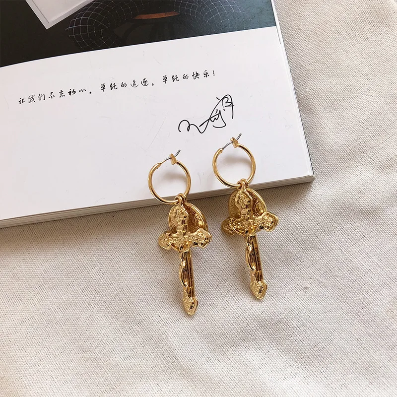 И крестообразное кольцо для ушей США с распятием Иисуса восстанавливающее