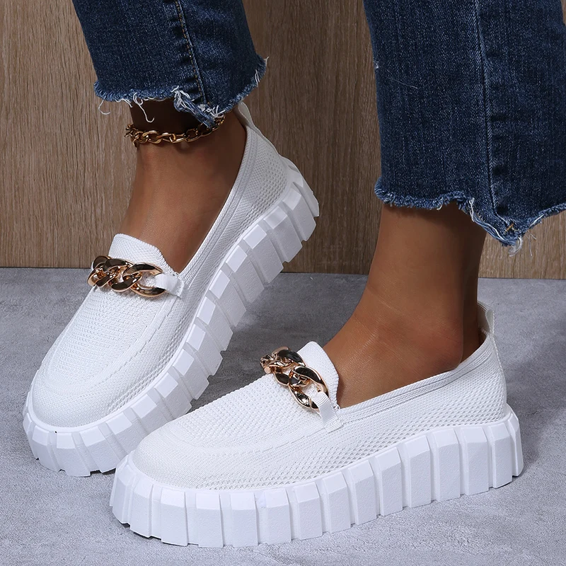 

Big Size Women Flats Sneakers Platform Casual Shoes Female Spring Autumn 2022 Metal Chain Sports Shoes Ladies Vulcanize Sneakers