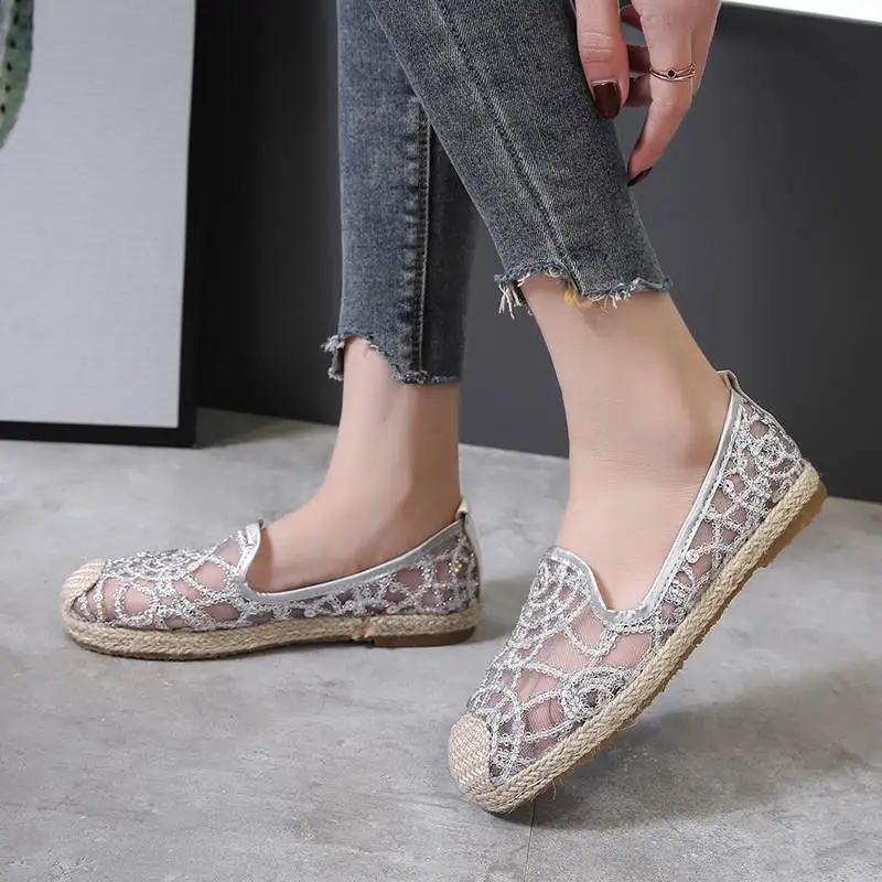 Женские осенние свадебные туфли с украшением в виде кристаллов на каждый день