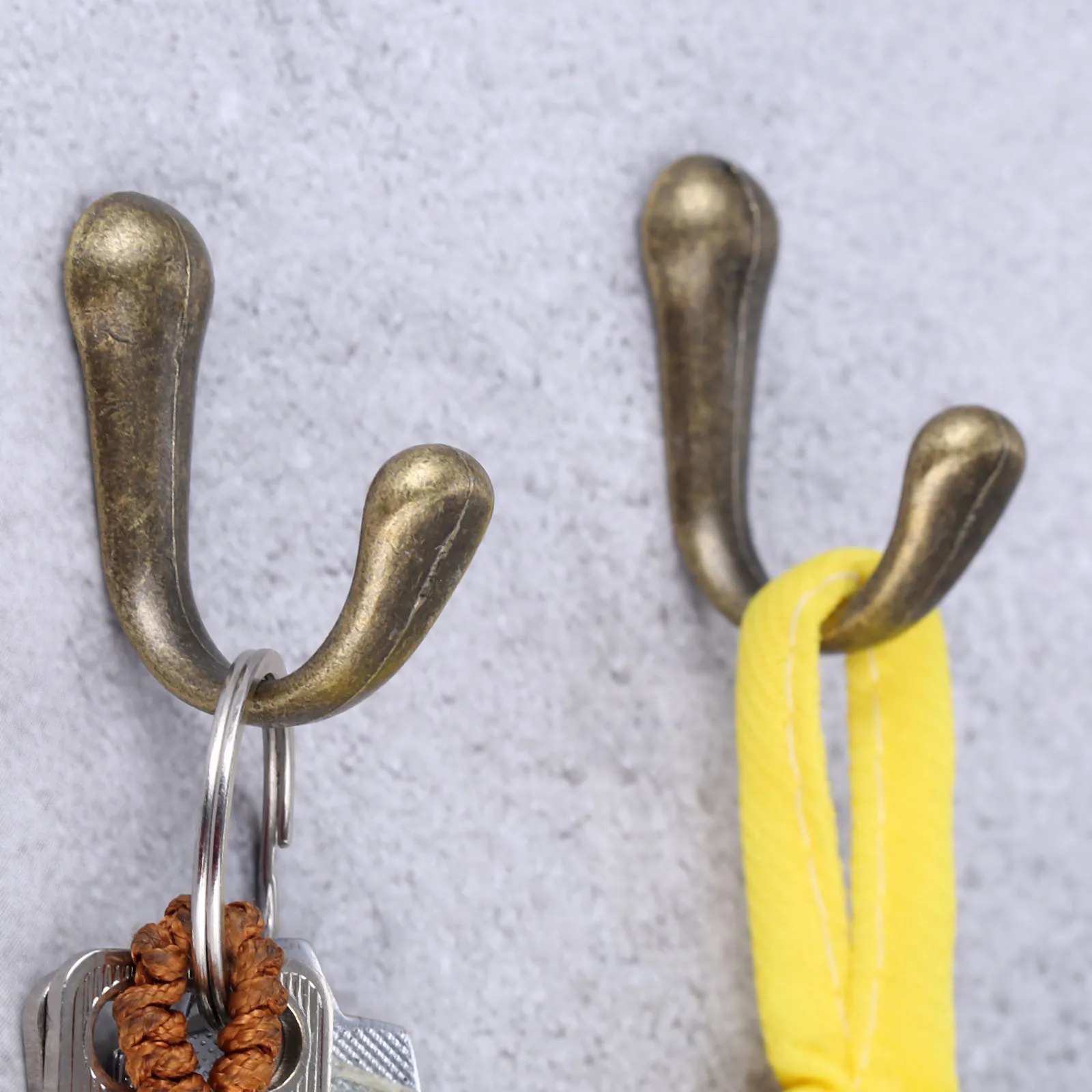 Настенная вешалка из цинкового сплава с крючком 40 х15х23 мм 10 комплектов |