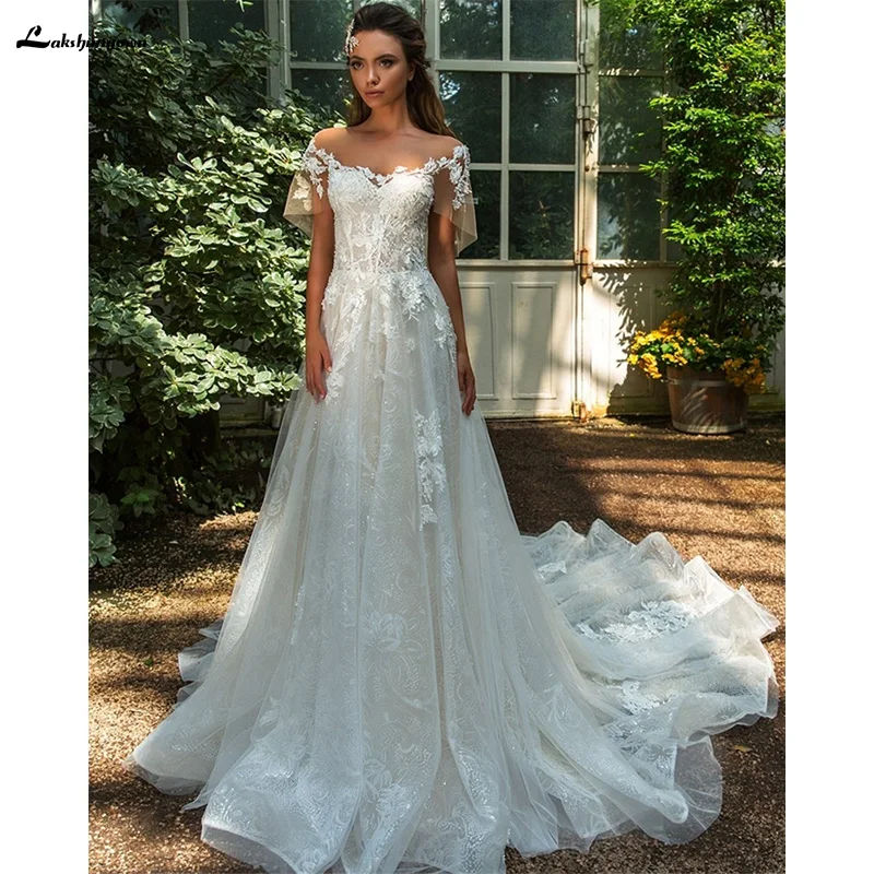 

Кружевное свадебное платье, ТРАПЕЦИЕВИДНОЕ, с вырезом лодочкой, коротким рукавом, с кружевной аппликацией, с кристаллами, для невесты