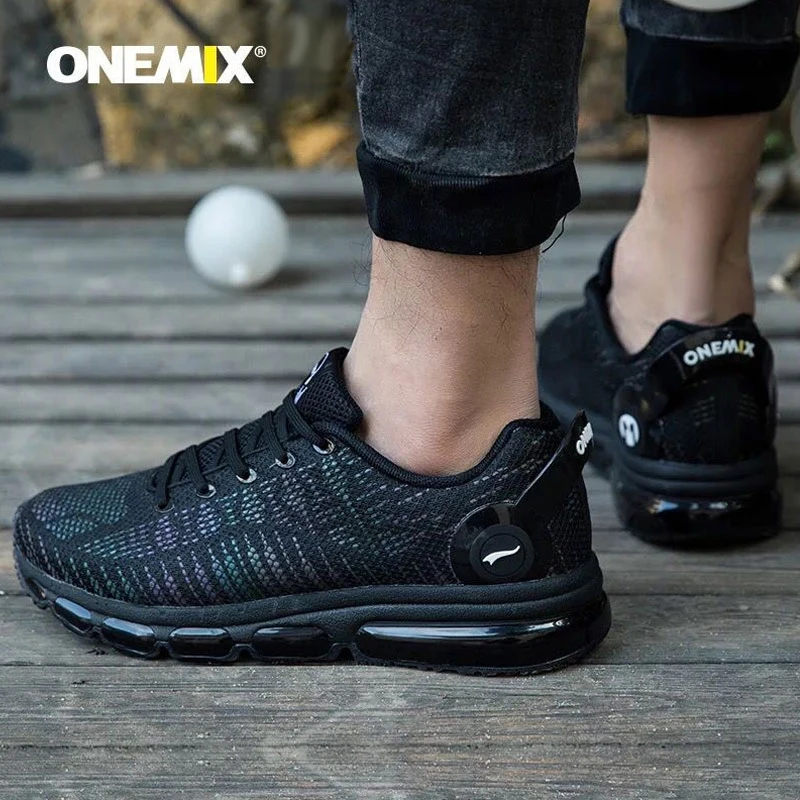 Мужские беговые кроссовки Onemix дышащие из разноцветной сетчатой ткани с
