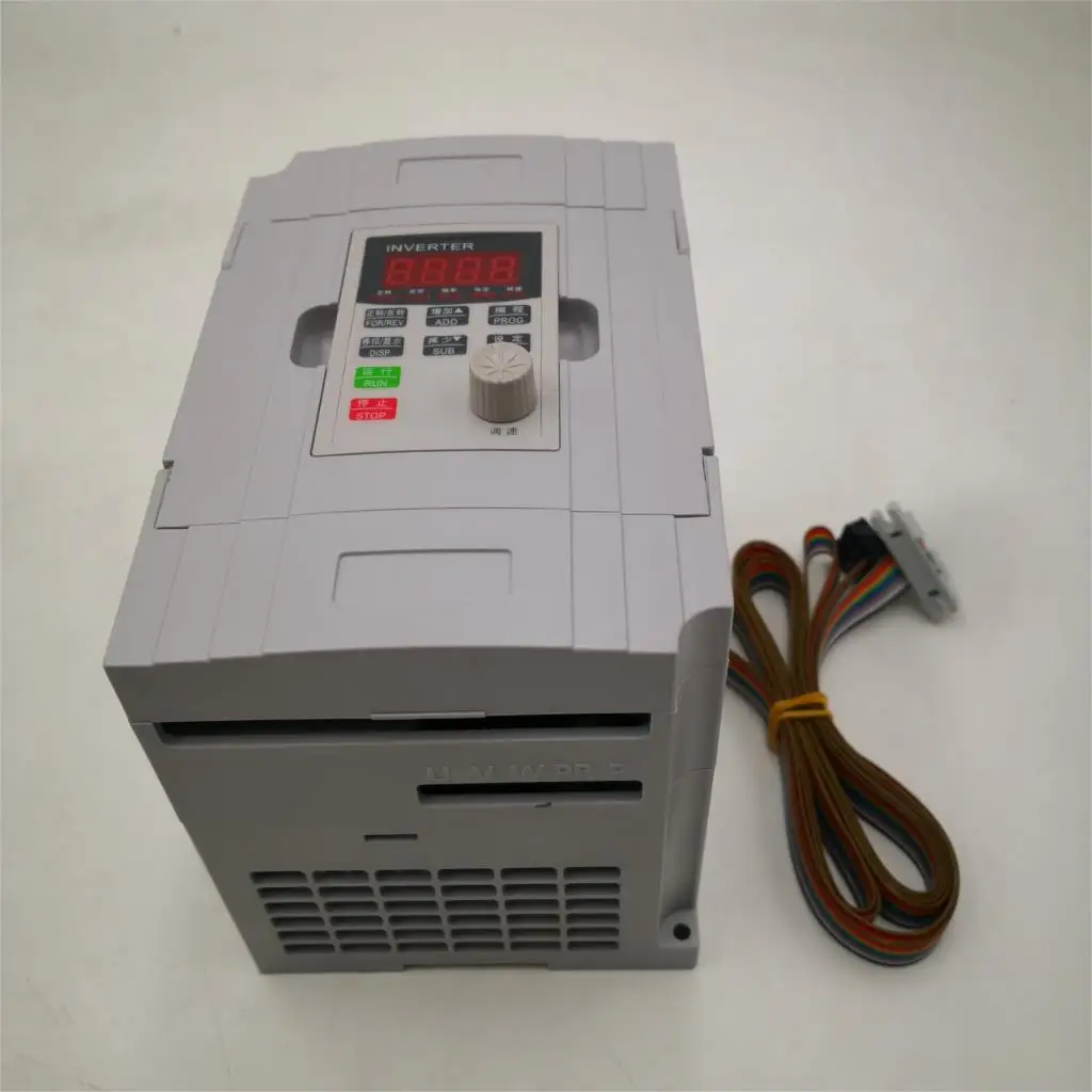 2.2KW KNK 380V VFD 380 В 4 кВт переменного тока 380 в кВт/4 кВт/кВт привод переменной частоты 3 фазы регулятор скорости Инверторный двигатель VFD инвертор - Цвет: 2.2KW KNK 380V