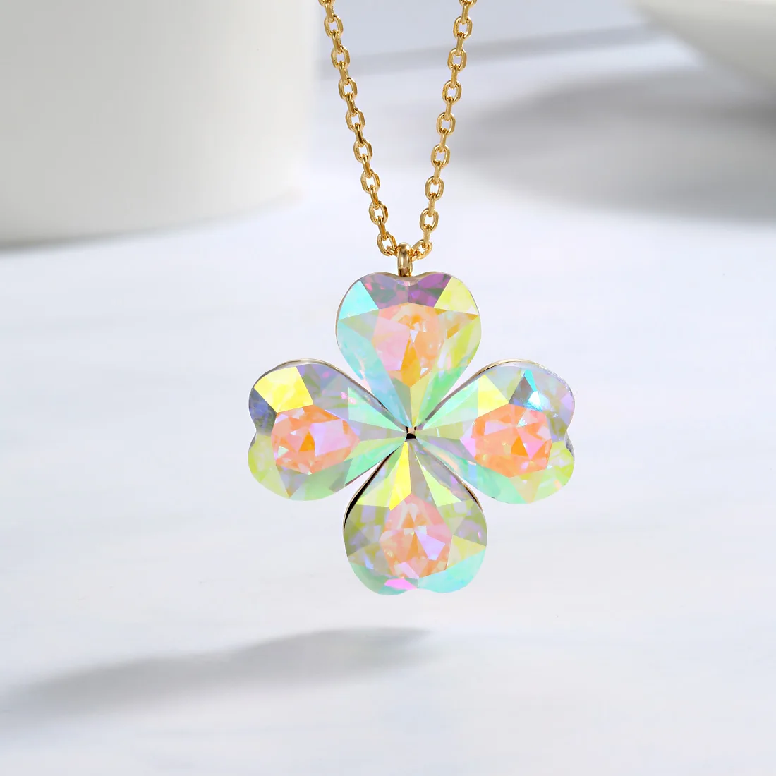 Ожерелье Neoglory с кристаллом в виде 4-листьев клевера для женщин золотые Элегантные