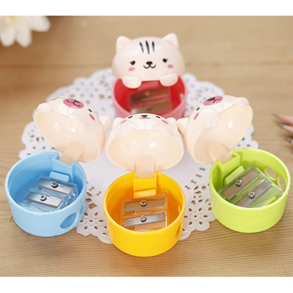 

8PCS/Pack Small Cat and Bear Cartoon Animal Creative Two-Holes Pencil Sharpeners for Kids Children (Random Color)