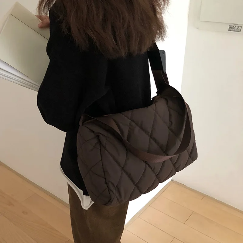 

Simple Design Small Shoulder Bag 2022 Winter Fashion High Quality Women's Designer Handbag High Capacity Crossbody Bags Purses