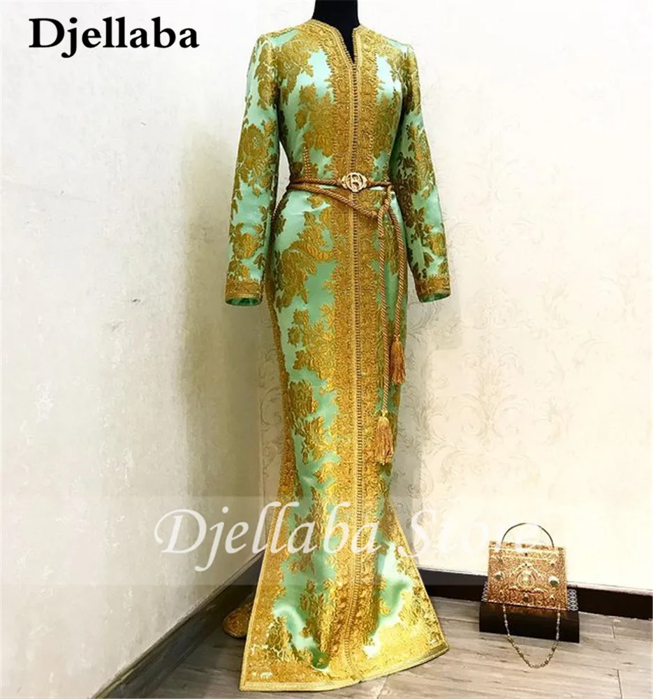 

Elegant Evening Dress Gold Lace Appliques Moroccan Caftan Long Sleeve Satin Prom Gowns Arabic Abaya robe de soiree Dubai