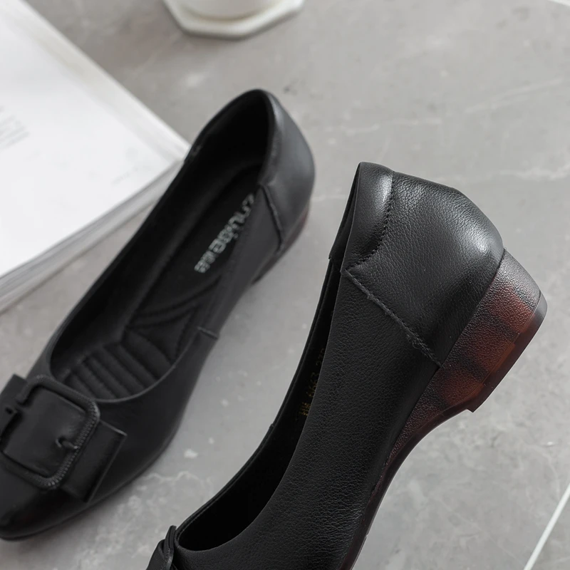 

ZHUISE Genuine leather single shoes women autumn 2020 new flat soft bottom low-heeled casual tendon bottom leather shoes