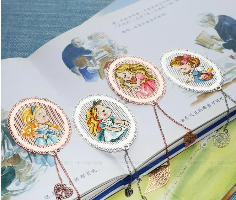 Вышивка крестиком оригинальный подарок ручной работы Новая Металлическая