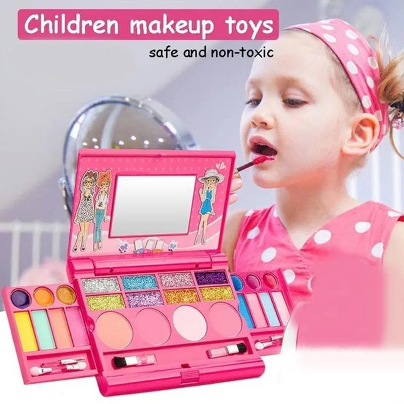 Детские игрушки для макияжа. Разнообразие аксессуаров макияжа и красоты.