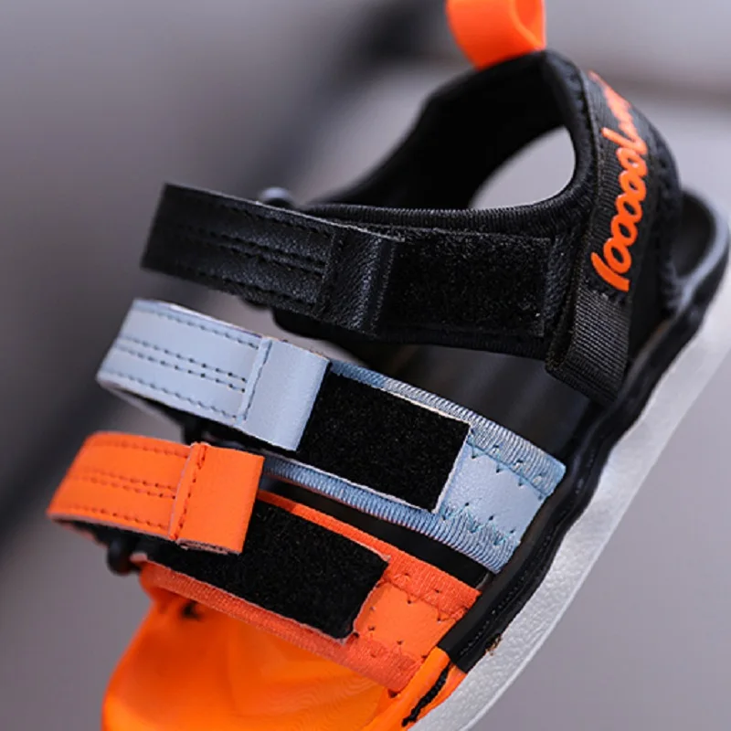 Сандалии для мальчиков новинка 2020 модная летняя обувь девочек детские