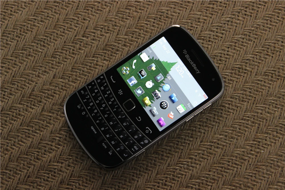 Оригинальный разблокированный Blackberry 9900 WCDMA QWERTY клавиатура 8 Гб ROM 5MP Bluetooth WIFI