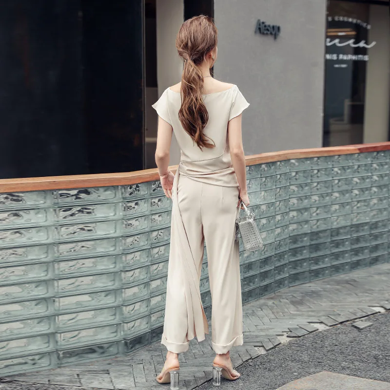 

2 Two Pieces Sets Women Casual Short Sleeve Top and Ankle-length Pants Suits Solid Women Summer Fashion Clothing Sets 2020
