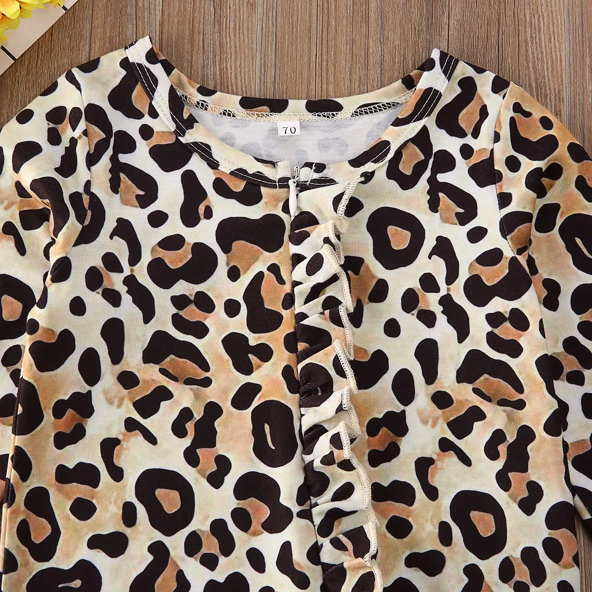 Одежда с леопардовыми рюшами для маленьких девочек Песочник Комбинезон хлопковый костюм Осенняя повседневная одежда с длинными рукавами, 1 предмет, для детей от 0 до 24 месяцев