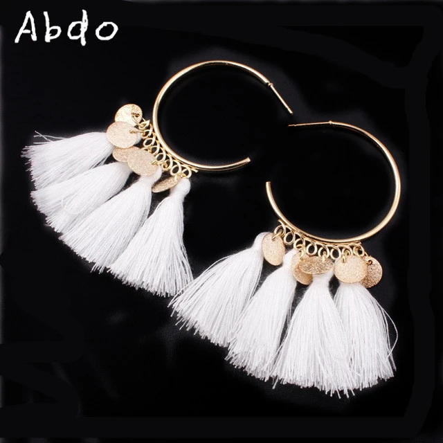 В богемном стиле роскошная обувь с украшением в виде кристаллов кисточками