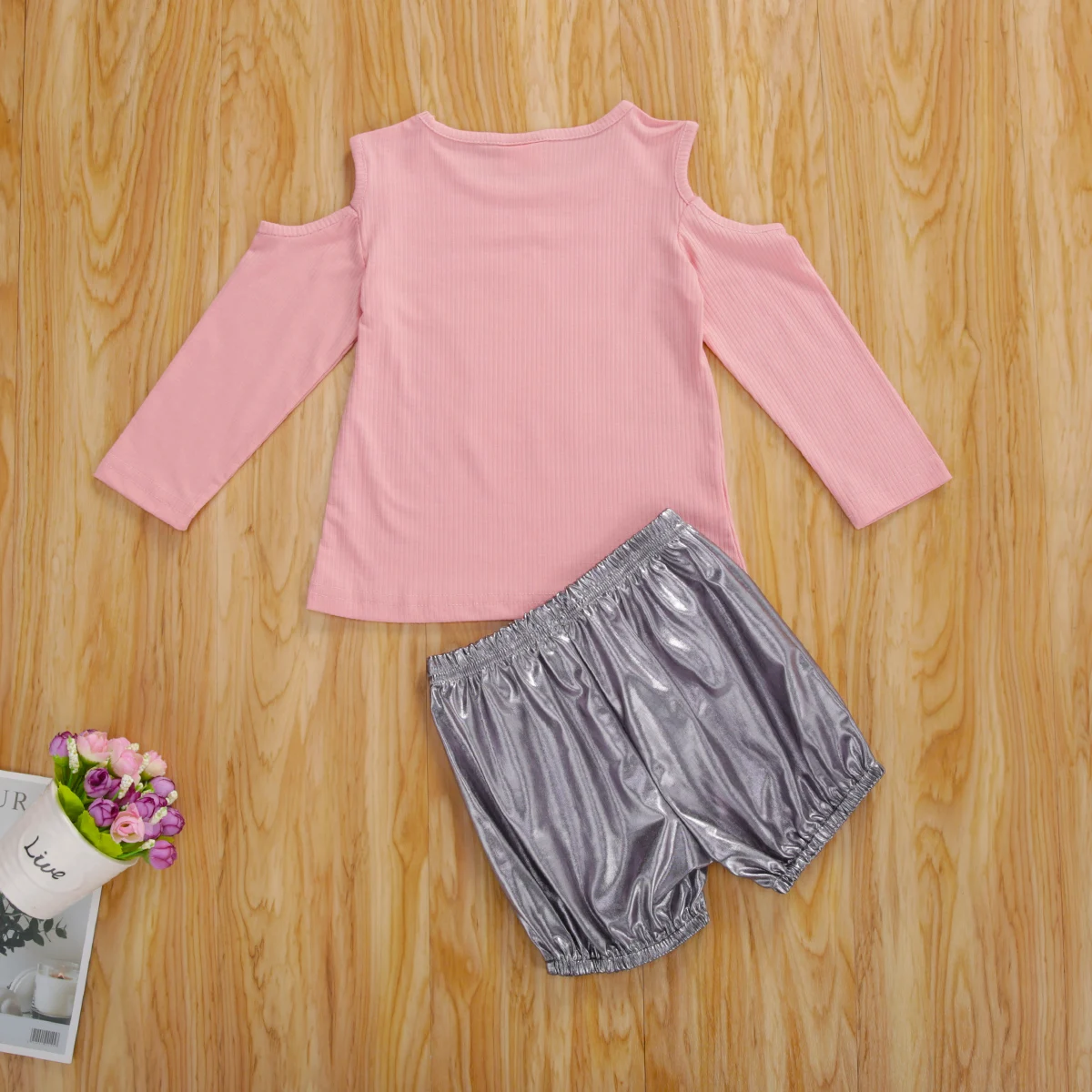 

Autumn Girls 0-5T Clothes Sets Long Sleeve Off Shoulder Star Print T Shirts Tops Shorts 2pcs