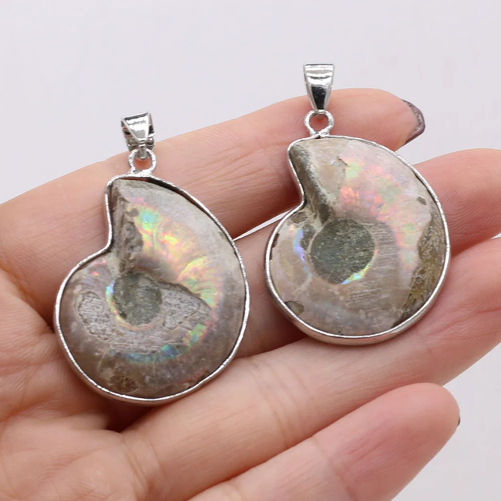 

Natural Flash Labradorite Stone Snail Silver Plated Pendant Crafts For Woman Jewelry MakingDIY Necklace Earring Gift Accessories