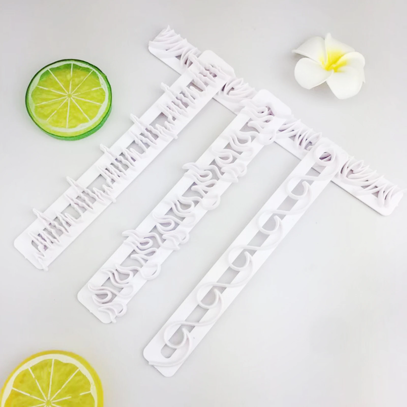 

4Pcs Embossing Mold Cake Fondant Cookie Chocolate Element Shape Silicone Mold Cake Decoration Tool DIY Baking Accessories