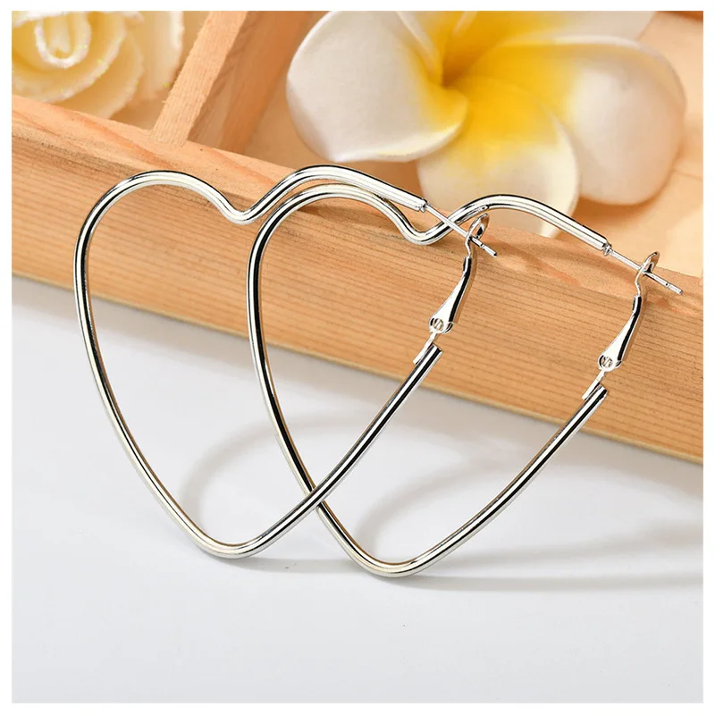Женские серьги каффы в форме сердца винтажные сережки европейском и