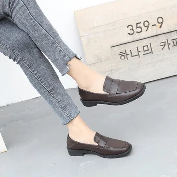 

Womens Derby Shoes Square Toe Shallow Mouth Casual Female Sneakers All-Match Flats British Style Leather New Dress Winter Retro