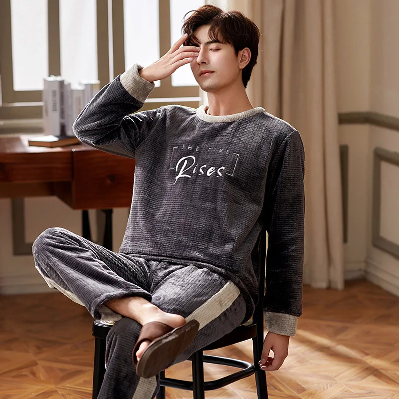 Regular Men's Pajamas Set 2021 Winter Long Sleeve Casual Homewear Coral Fleece Warm and Breathable