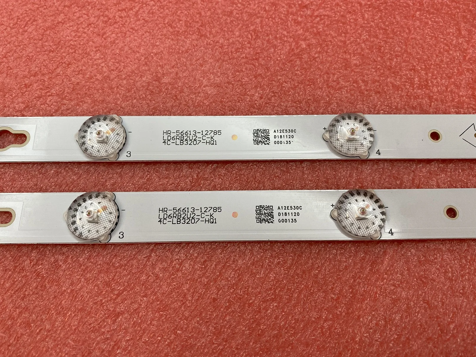 

New 10 PCS 7LED 550mm LED Backlight strip for 32S3750 32HR330M07A2 V2 LVW320CSOT 32D700 HR-56613-12785 YHA-4C-LB320T-YHL